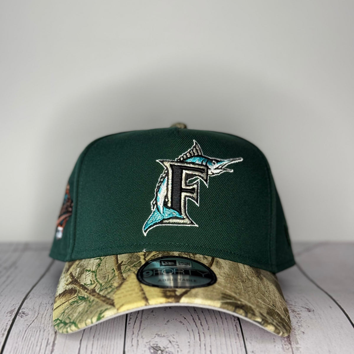 New Era 9Forty A-FrameRealtree Visor Miami Marlins 1997 World Series PatchSnapback Hat