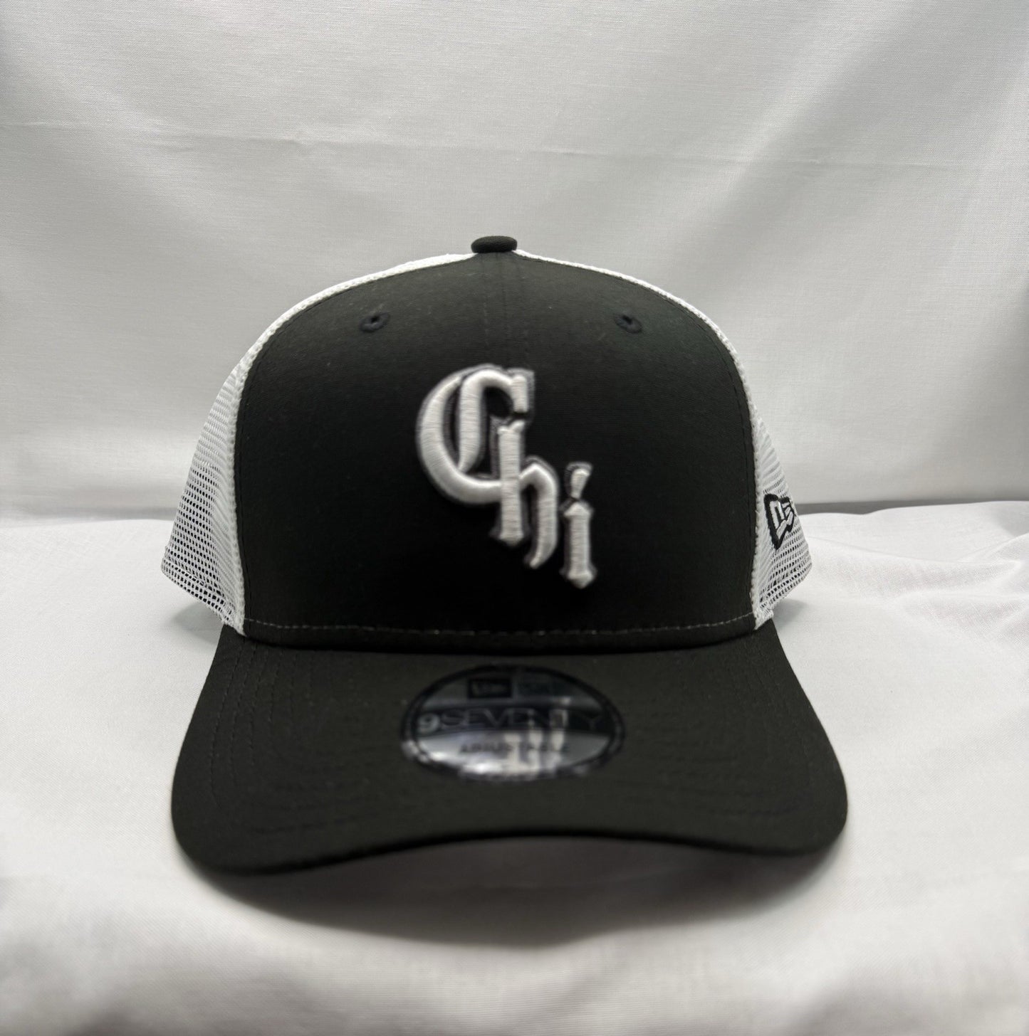 New Era 9Seventy Chicago White Sox City Connect Snapback Trucker Hat