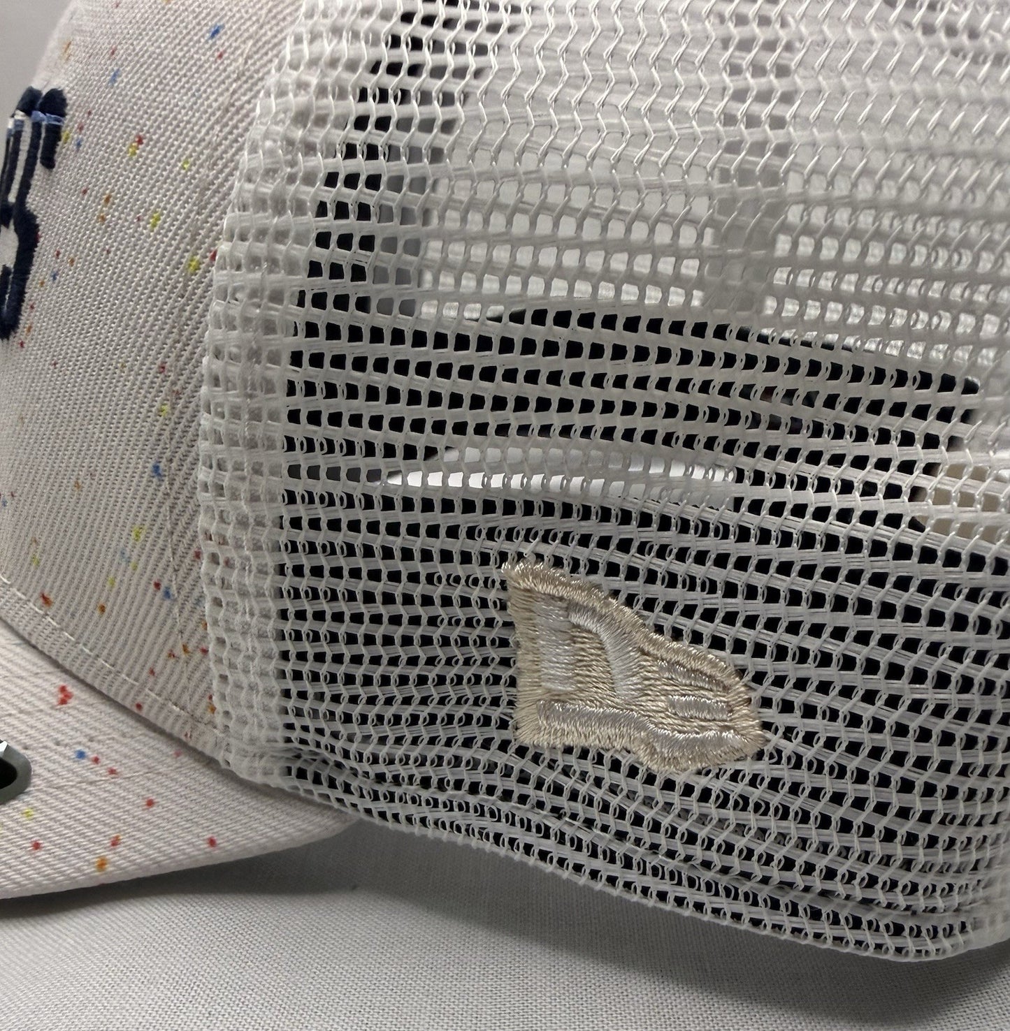 New Era 9Seventy Los Angeles Dodgers 2024 City Connect Speckle Snapback Trucker