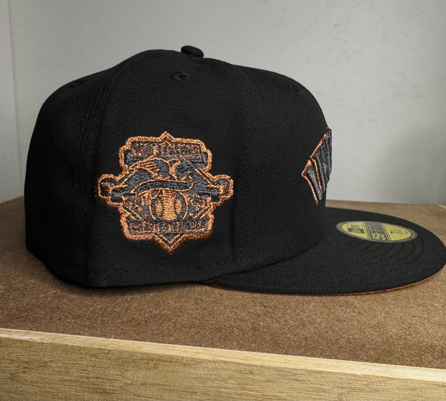 New Era 59FIFTY Cleveland Indians Fitted 7 3/8 - ExclusiveCrowns