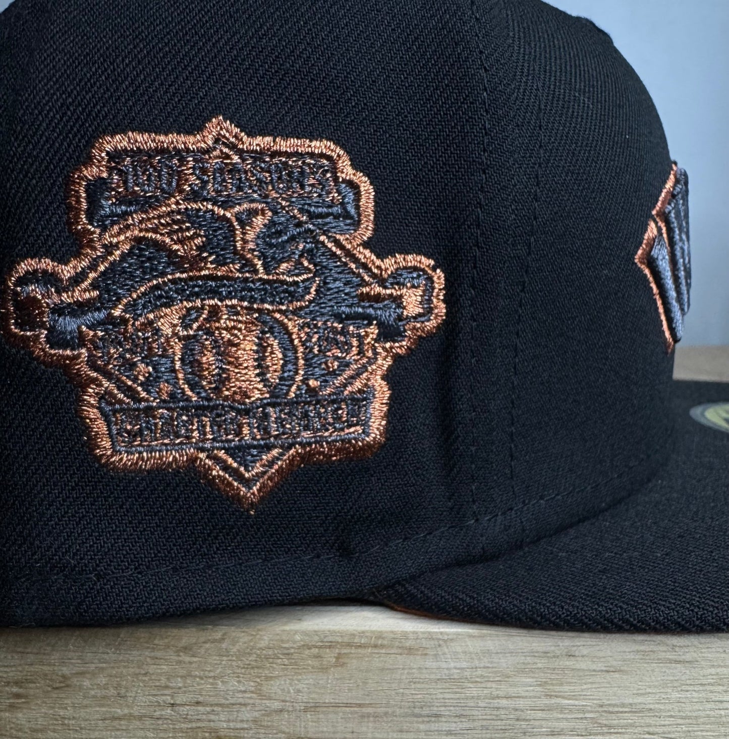 New Era 59FIFTY Cleveland Indians Fitted 7 3/8 - ExclusiveCrowns
