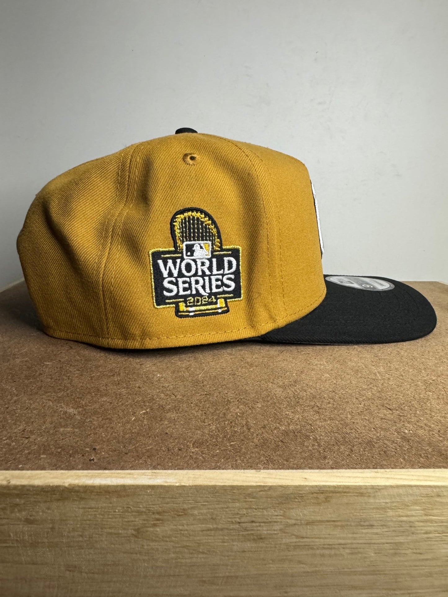 New Era 9FIFTY New York Yankees A - Frame Snapback Adjustable - ExclusiveCrowns