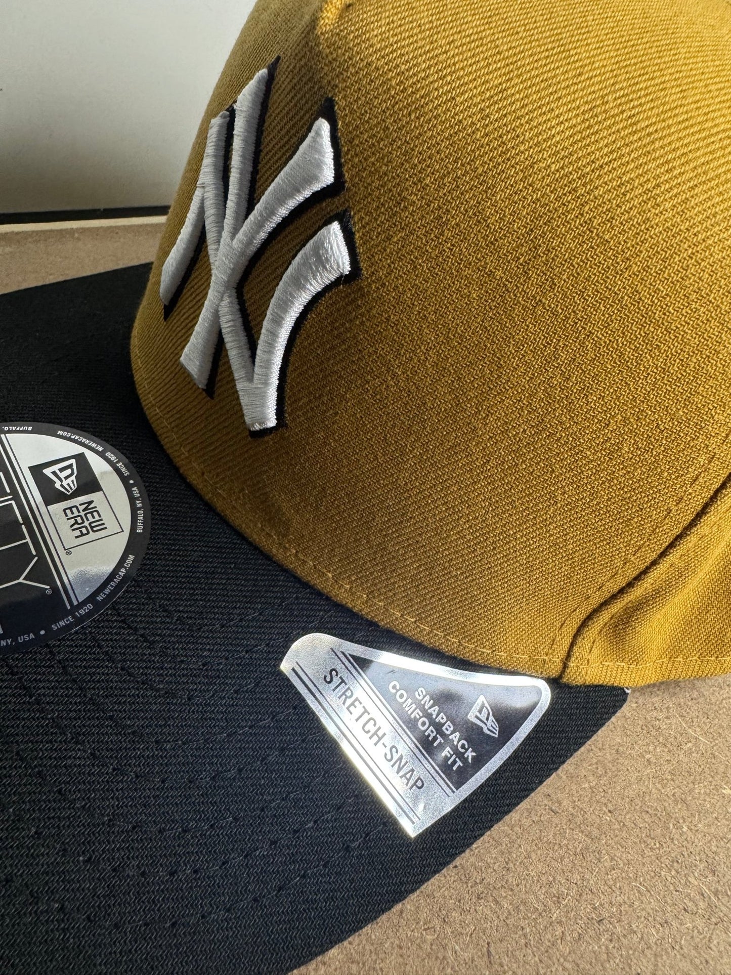 New Era 9FIFTY New York Yankees A - Frame Snapback Adjustable - ExclusiveCrowns