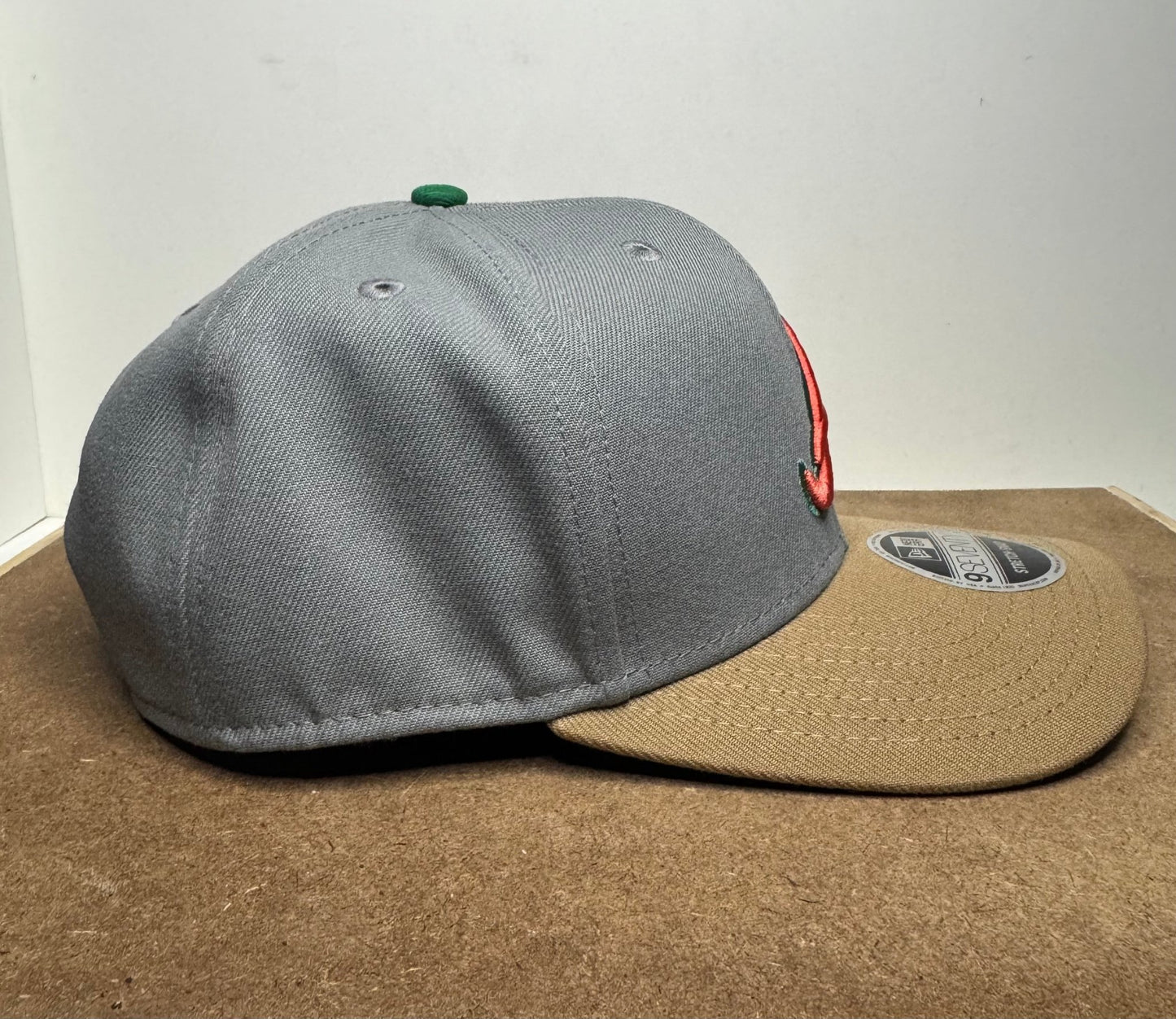 New Era 9Seventy Maxed Out Atlanta Braves Stretch - Snapback Hat - ExclusiveCrowns