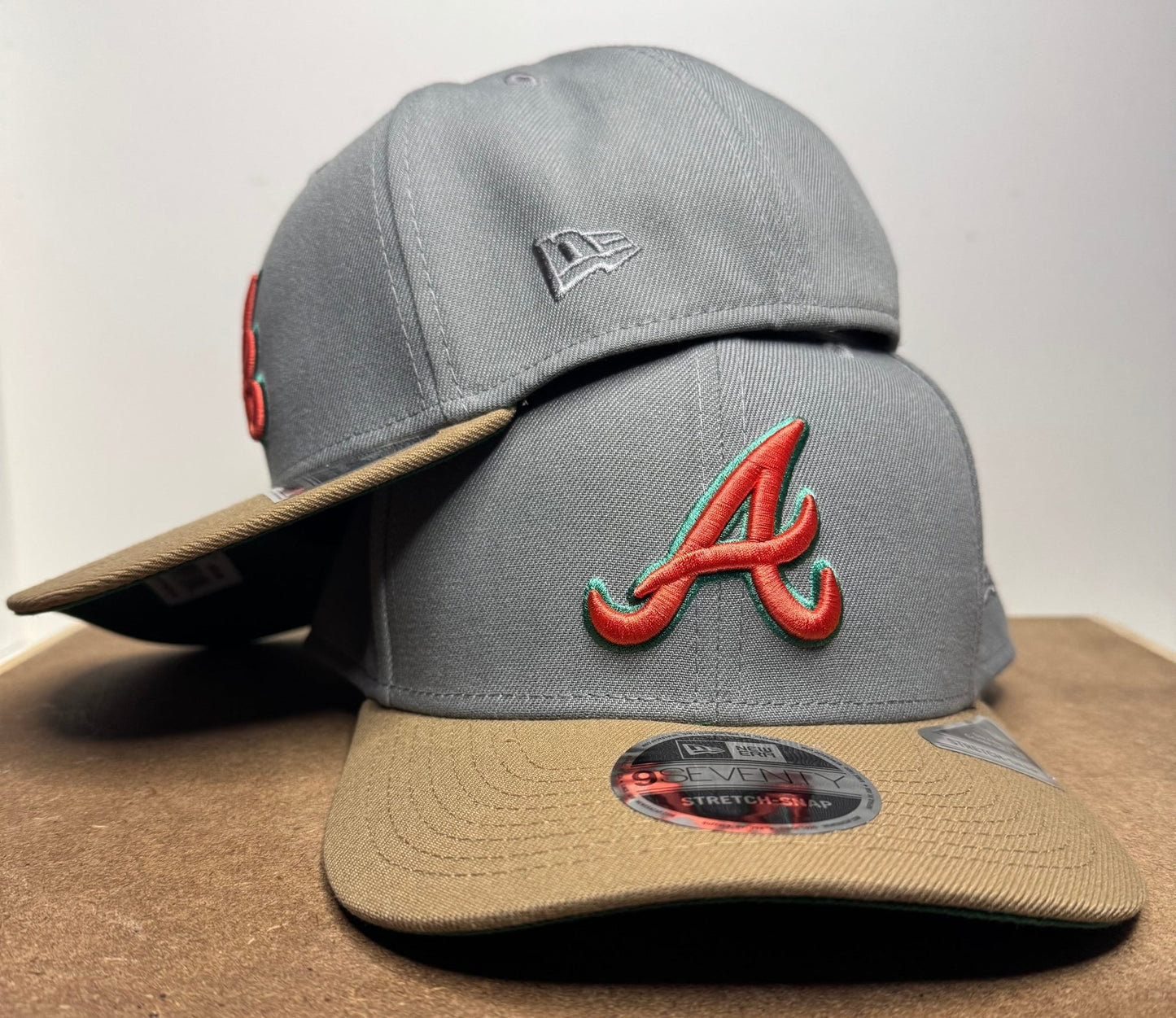 New Era 9Seventy Maxed Out Atlanta Braves Stretch - Snapback Hat - ExclusiveCrowns