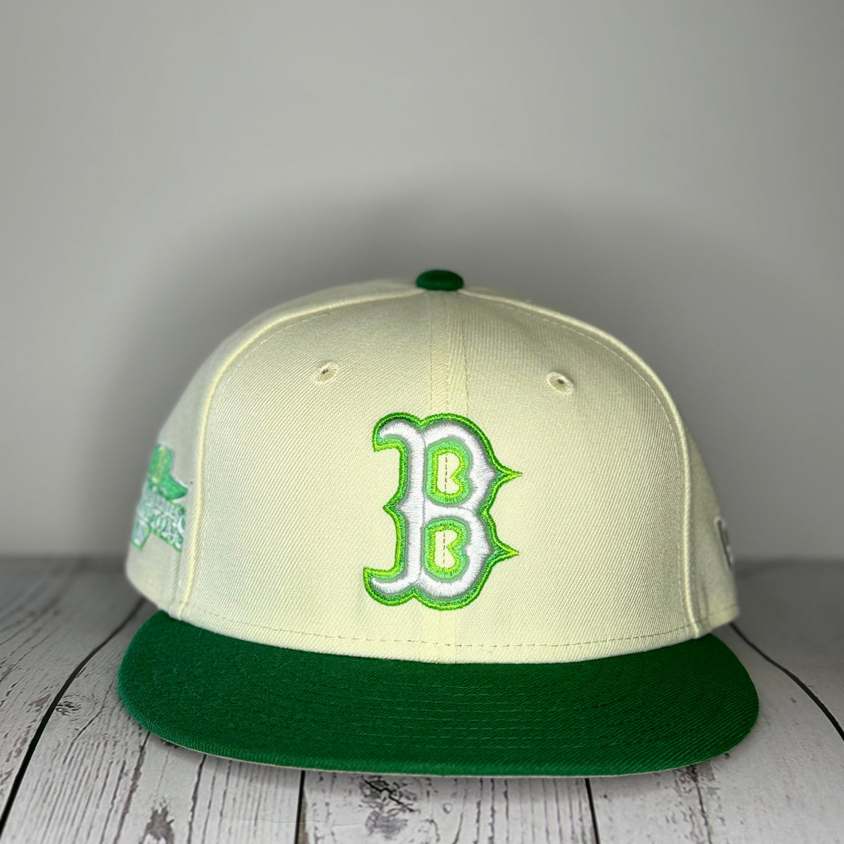 New Era 59FIFTY Boston Red Sox Fitted Hat - Brand New – Missing Gold Sticker