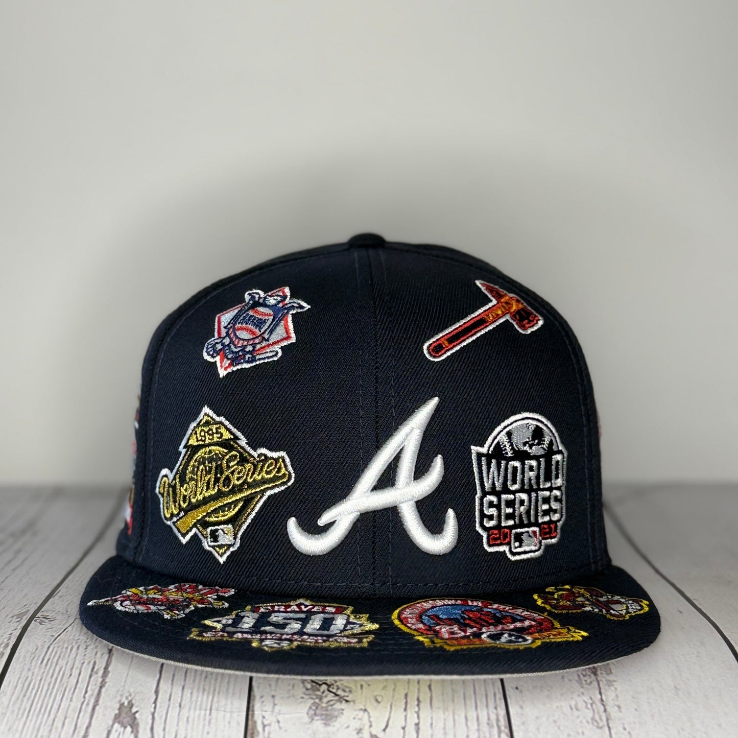 New Era 59FIFTY Atlanta Braves “All Over Patch” Fitted -Navy / Grey UV