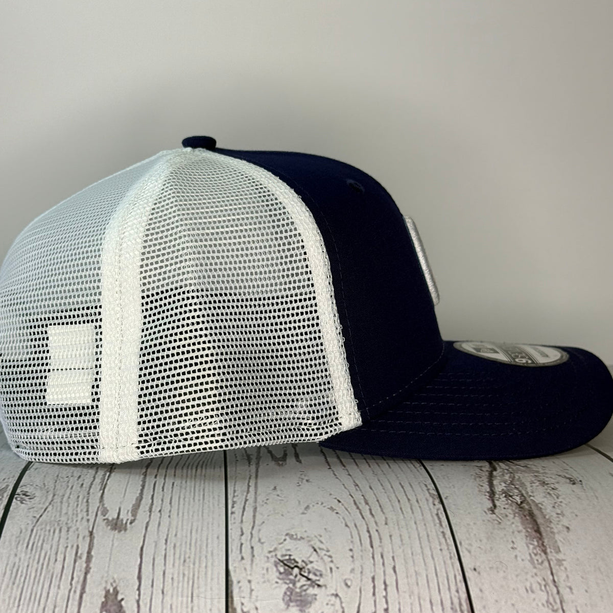 New Era 9Seventy Chicago Cubs “2021 City Connect” Snapback Navy/White