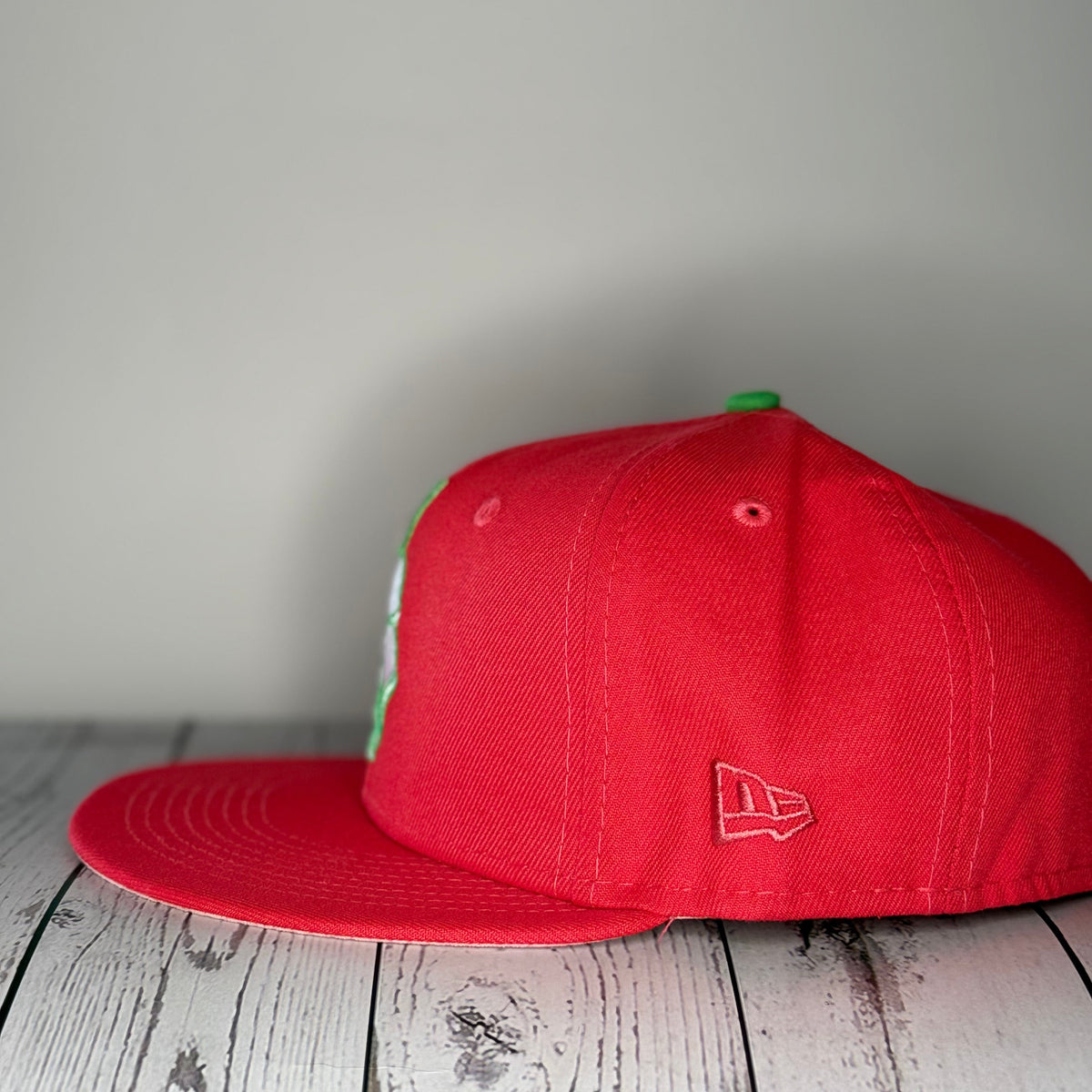 New Era 59FIFTY Kansas City Royals Fitted Hat - New - Missing Gold Sticker