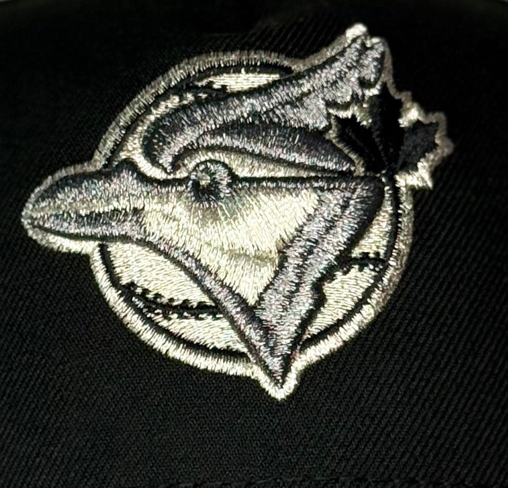 New Era 9FORTY Toronto Blue Jays Crown The City Liquid Titanium Adjustable Hat – Black/Black