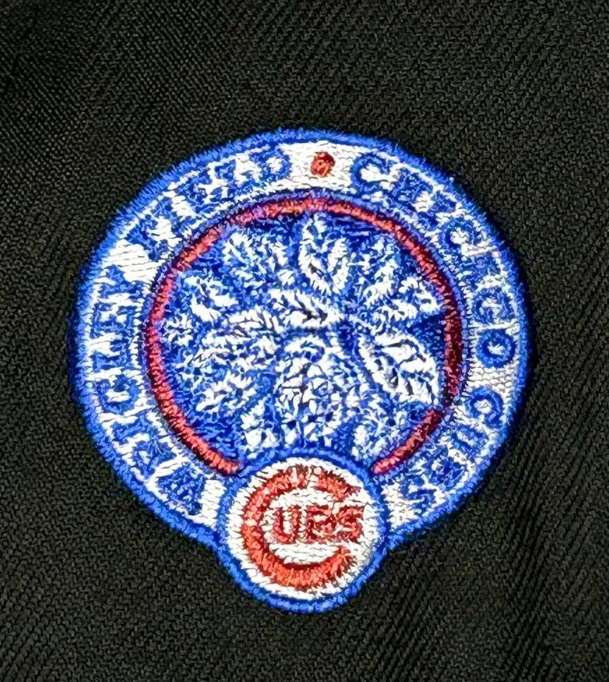 New Era 59FIFTY Black Dome Chicago Cubs Fitted Hat
