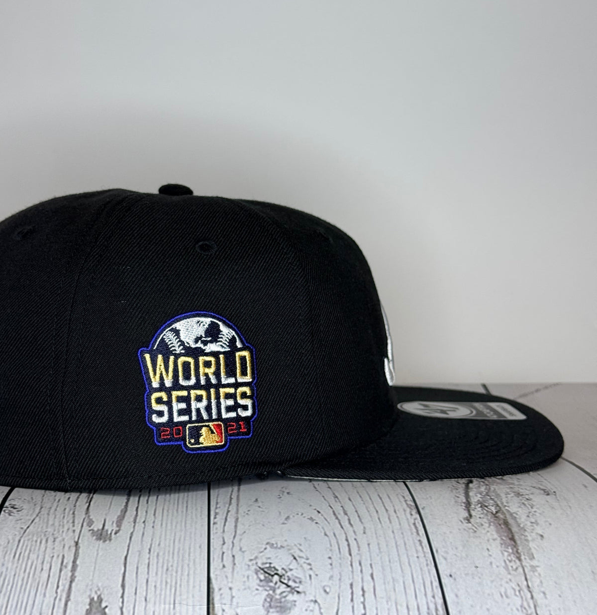'47 Brand Black Dome Sureshot Captain Atlanta Braves Snapback Hat - Black