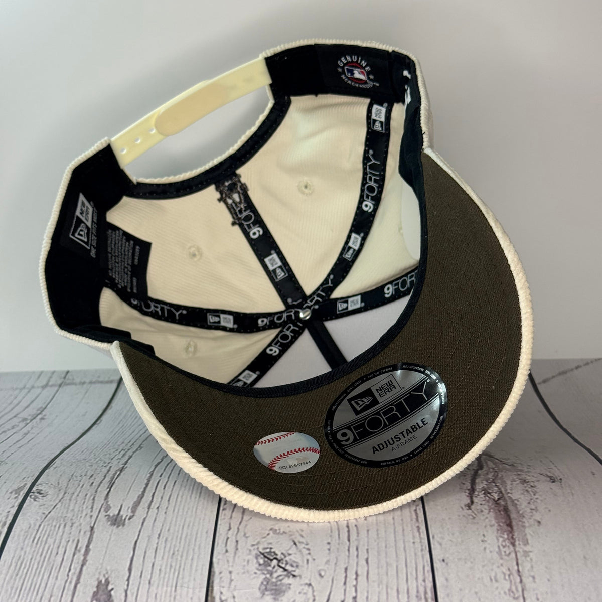 New Era 9FORTY A-Frame Sugar & Spice Los Angeles Dodgers 2020 World Series Champions Corduroy Snapback Hat – White /Brown