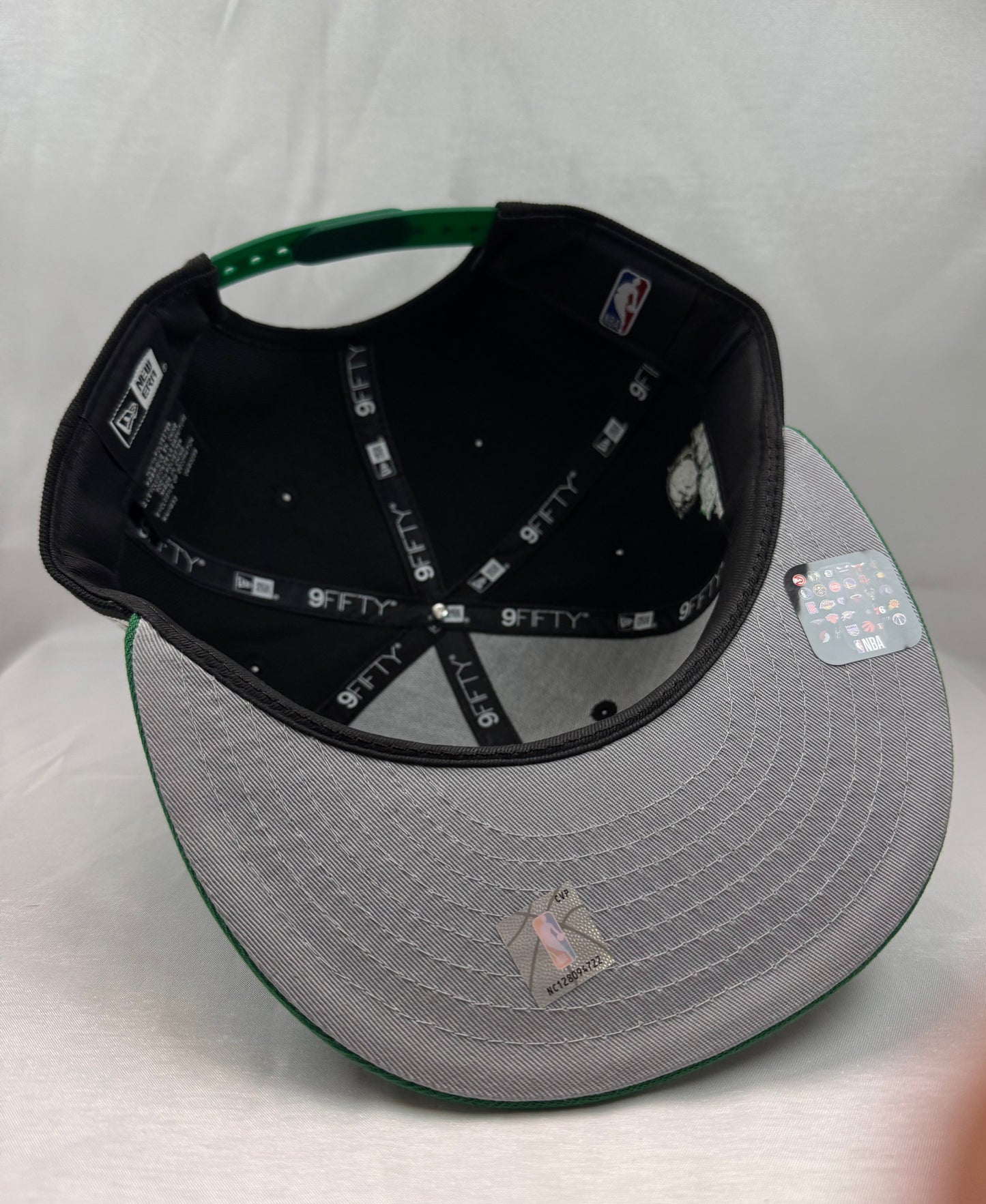 New Era 9FIFTY Snapback – Boston Celtics – Most Champions in NBA History side patch