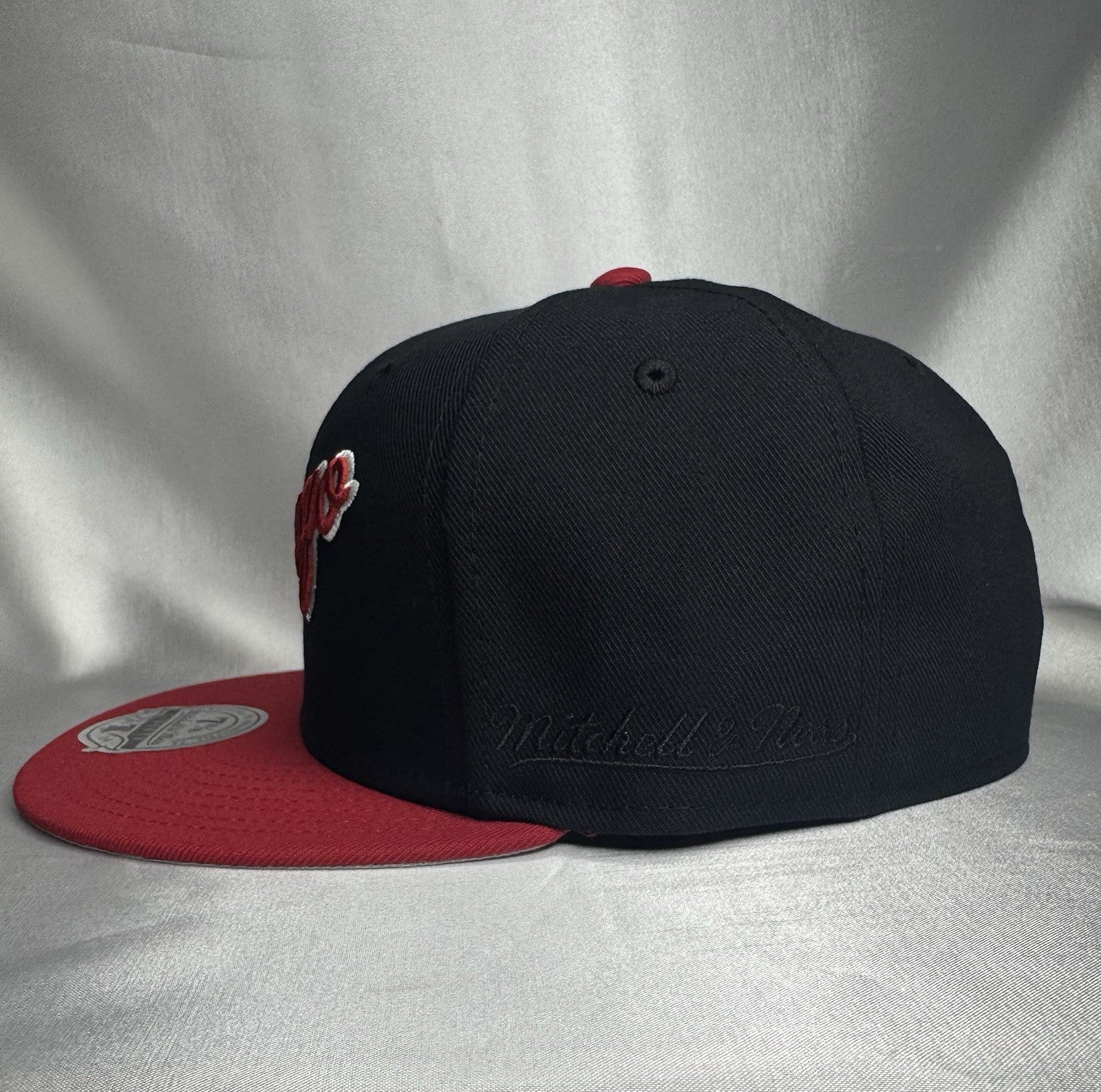 Mitchell & Ness Chicago Bulls Fitted 7 3/8