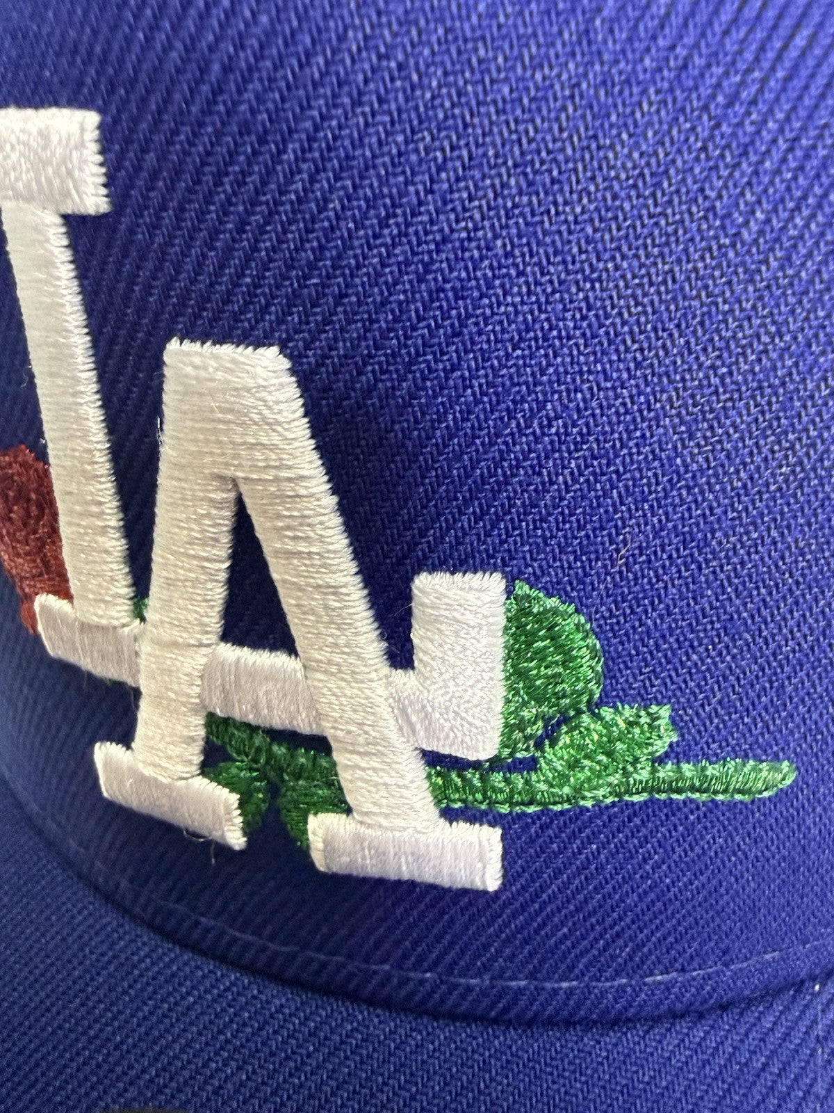 New Era 9FORTY A-Frame Los Angeles Dodgers “Rose” 🌹 Snapback – Royal Blue