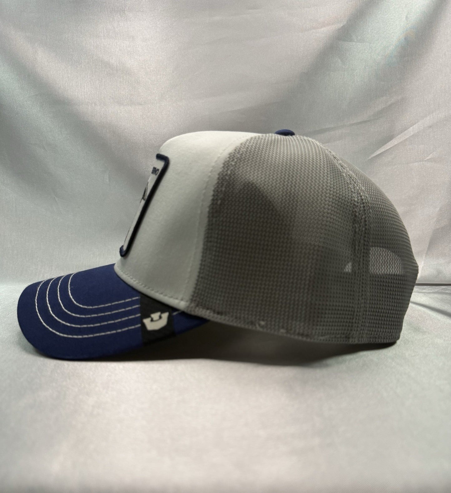 Goorin Bros Cuervo Tricolor Trucker Hat – Gray Crown | Blue Visor | Mesh Back
