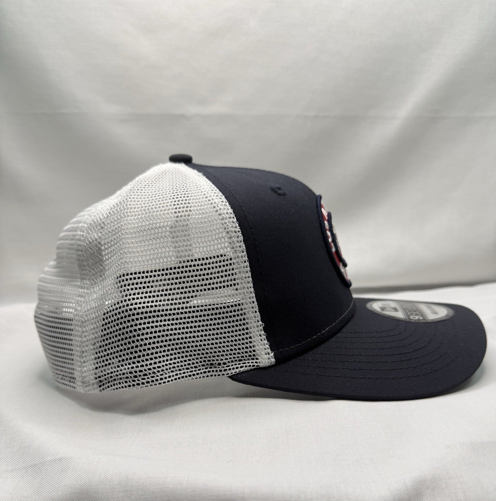 New Era 9Seventy Los Angeles Angels 2022 City Connect Snapback Trucker Hat