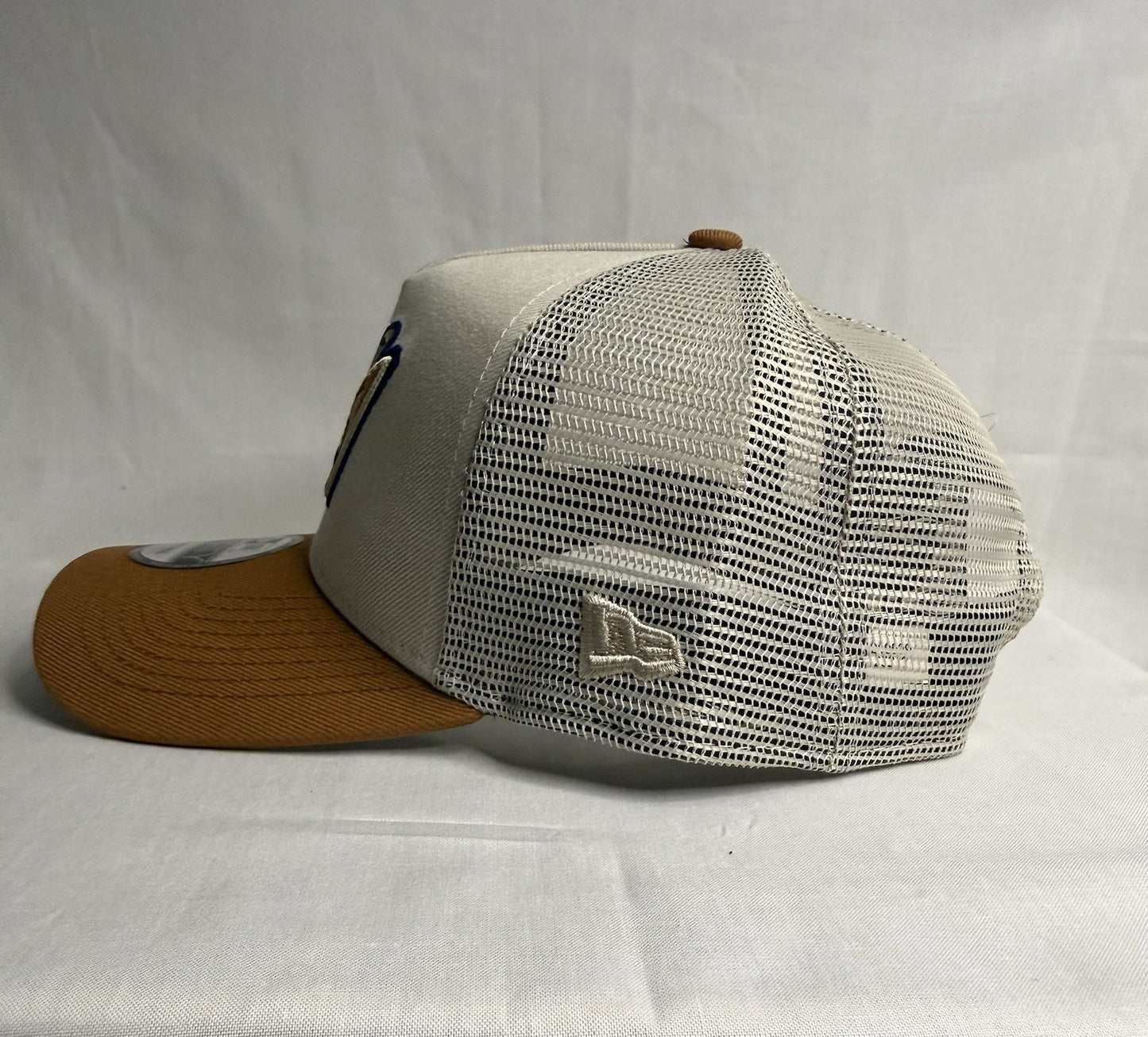 New Era 9FORTY A-Frame Los Angeles Angels Trucker Snapback Hat Stone Brown Mesh