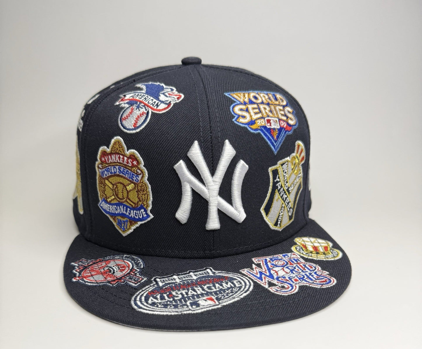 New Era 59FIFTY New York Yankees “All Over Patch” Fitted 7 1/4 Black / Grey UV