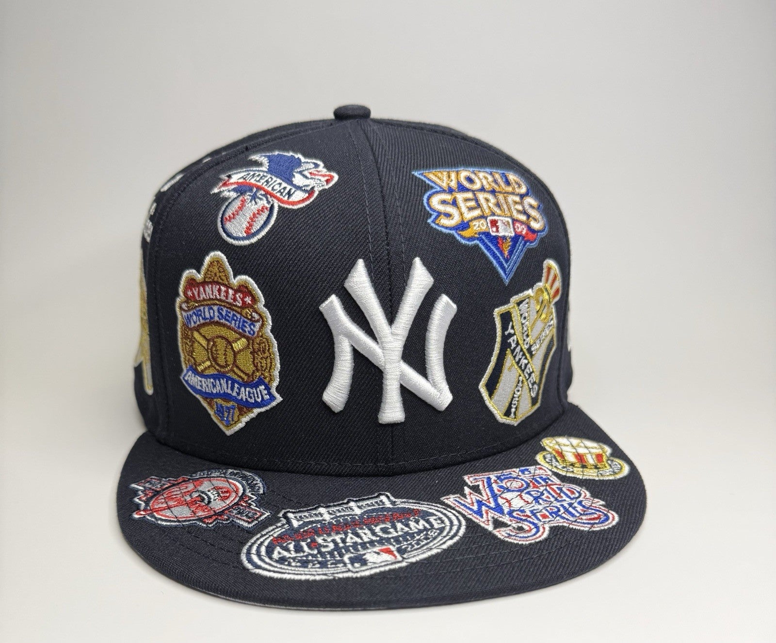New Era 59FIFTY New York Yankees “All Over Patch” Fitted 7 1/4 Black / Grey UV
