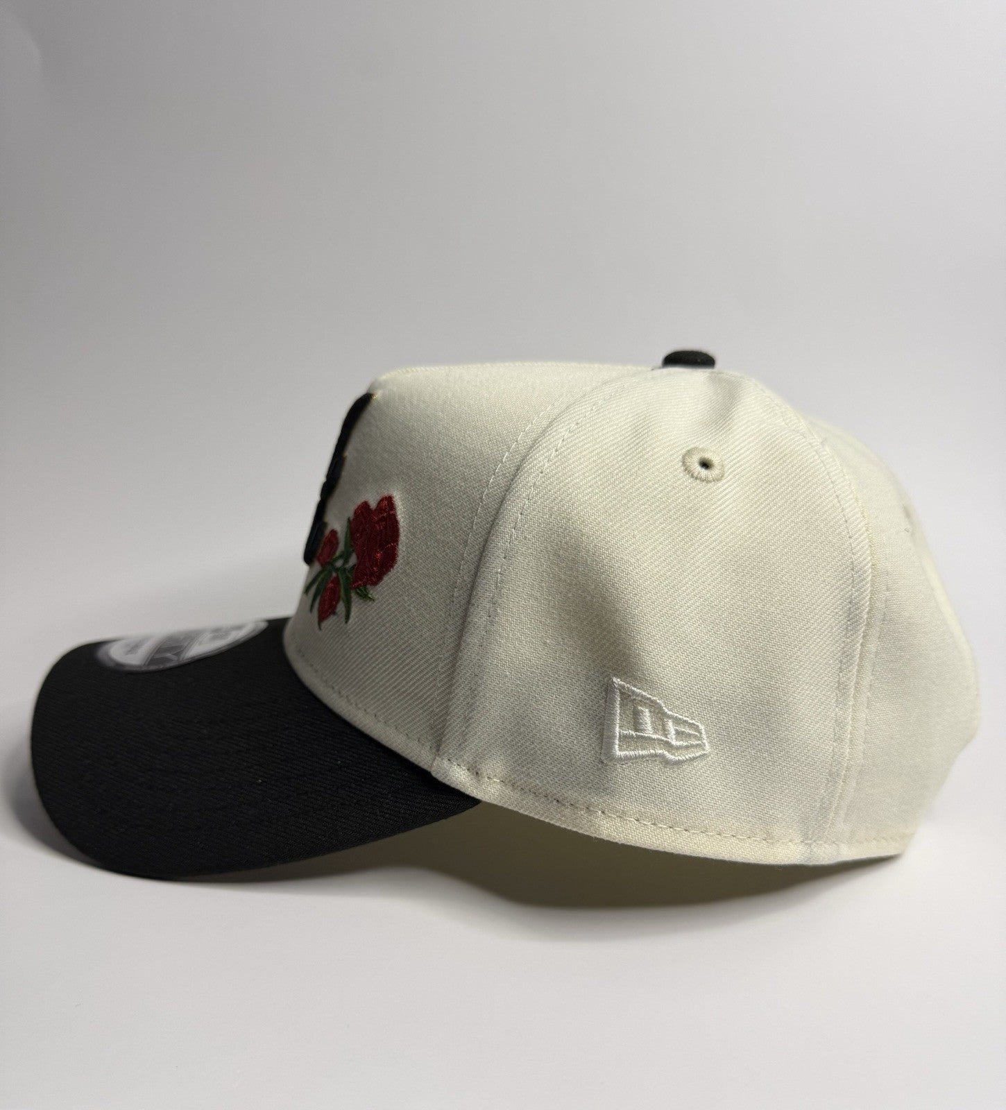 New Era 9FORTY A-Frame Atlanta Braves Rose 2000 All-Star Game Snapback Hat