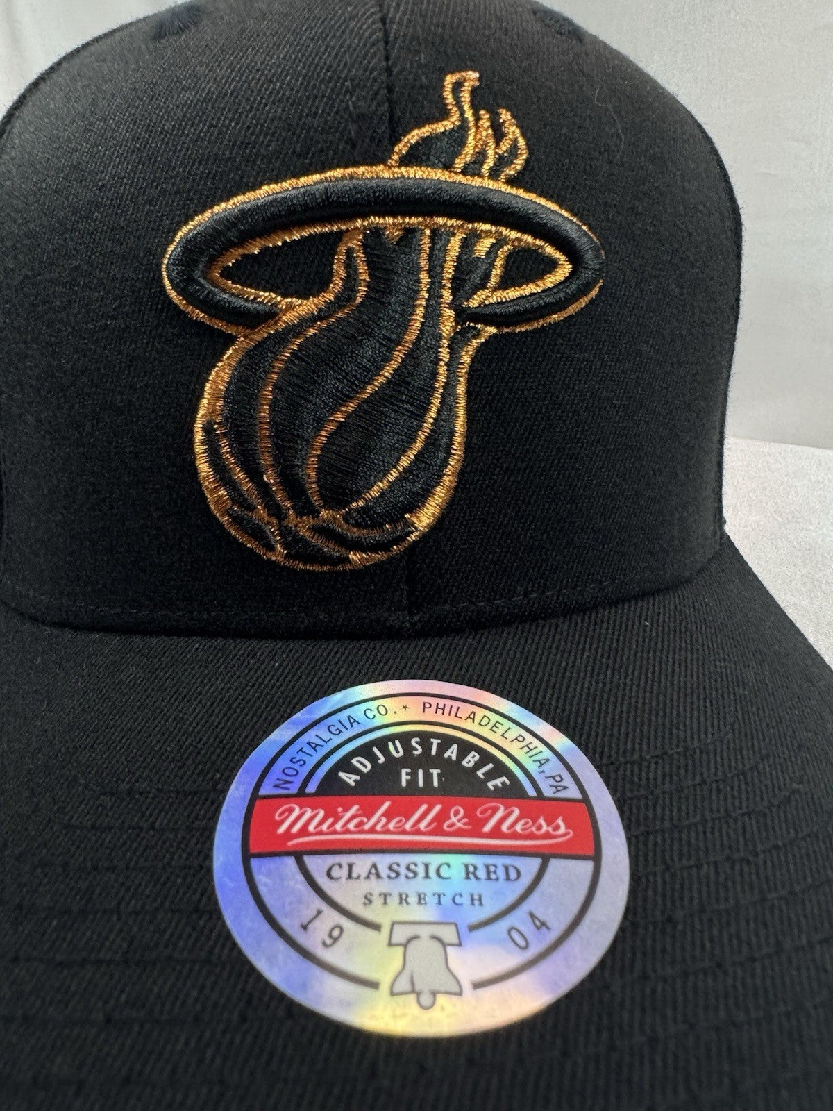 Mitchell & Ness Miami Heay Cooper Logo Red Line