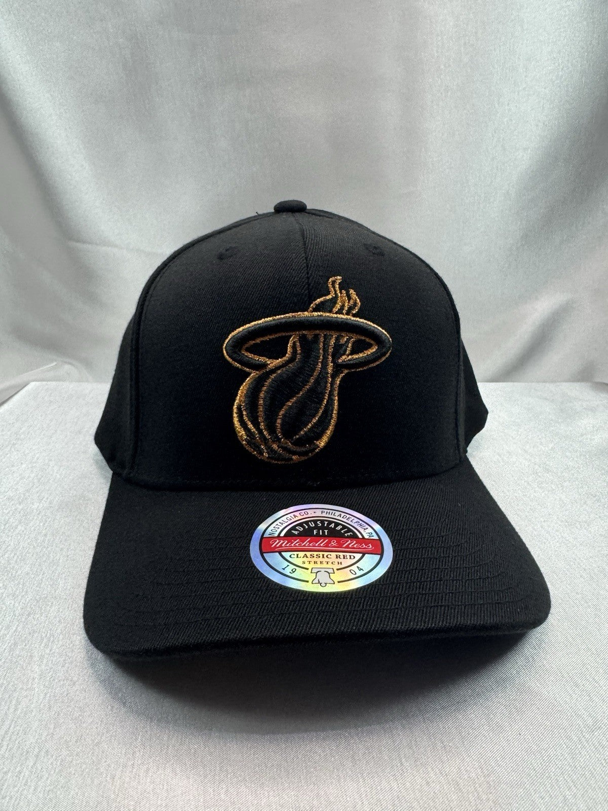 Mitchell & Ness Miami Heay Cooper Logo Red Line