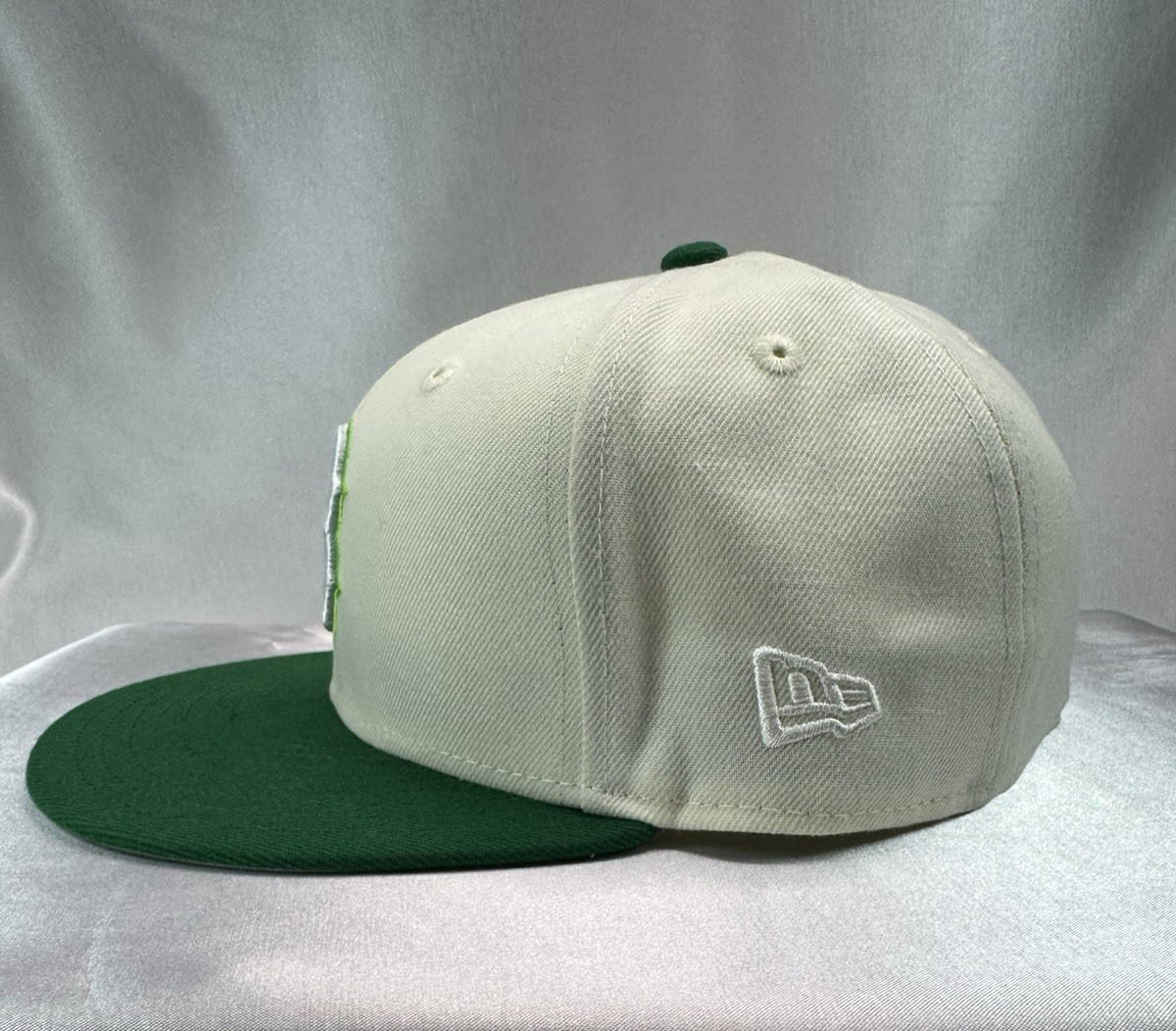 New Era 59FIFTY Boston Red Sox Fitted 7 1/4 - Brand New – Missing Gold Sticker