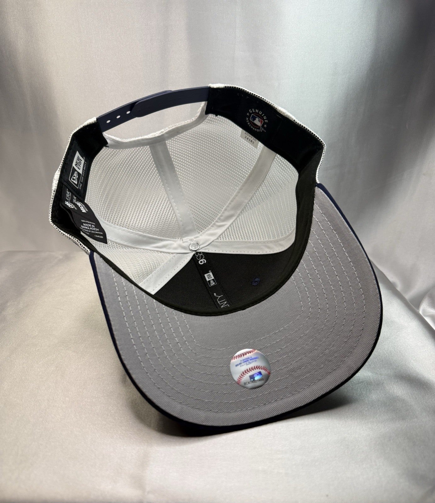 New Era 9Seventy Chicago Cubs “2021 City Connect” Snapback Navy/White