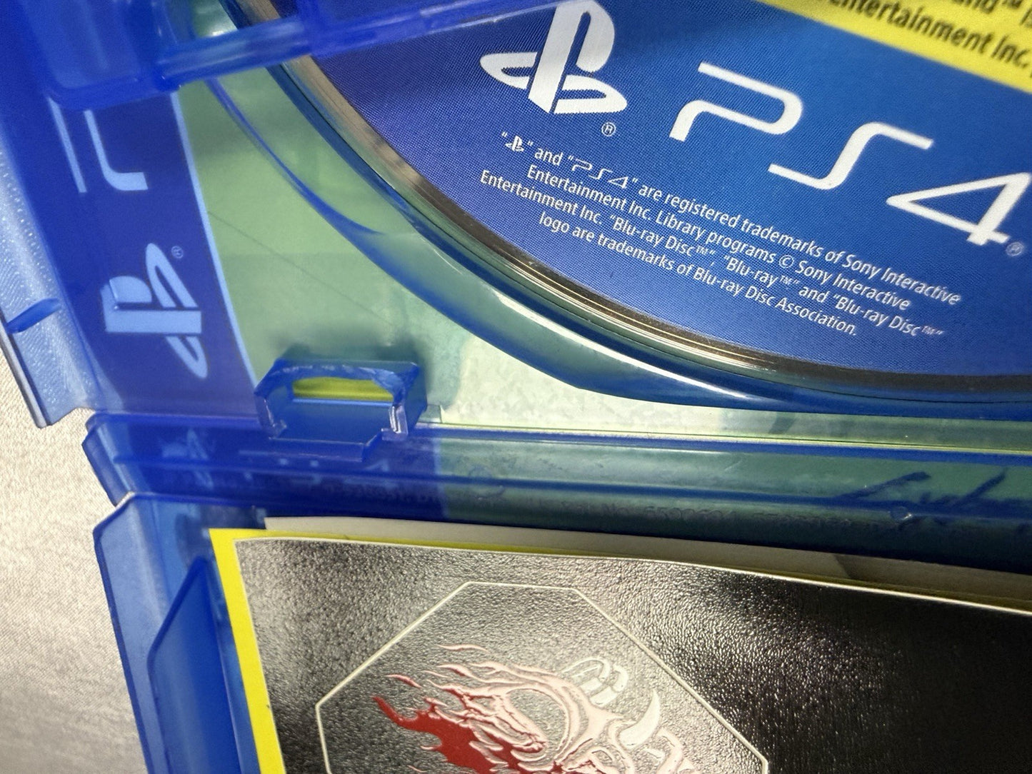 Cyberpunk 2077 – PS4 (Used) – Special Edition Extras Included