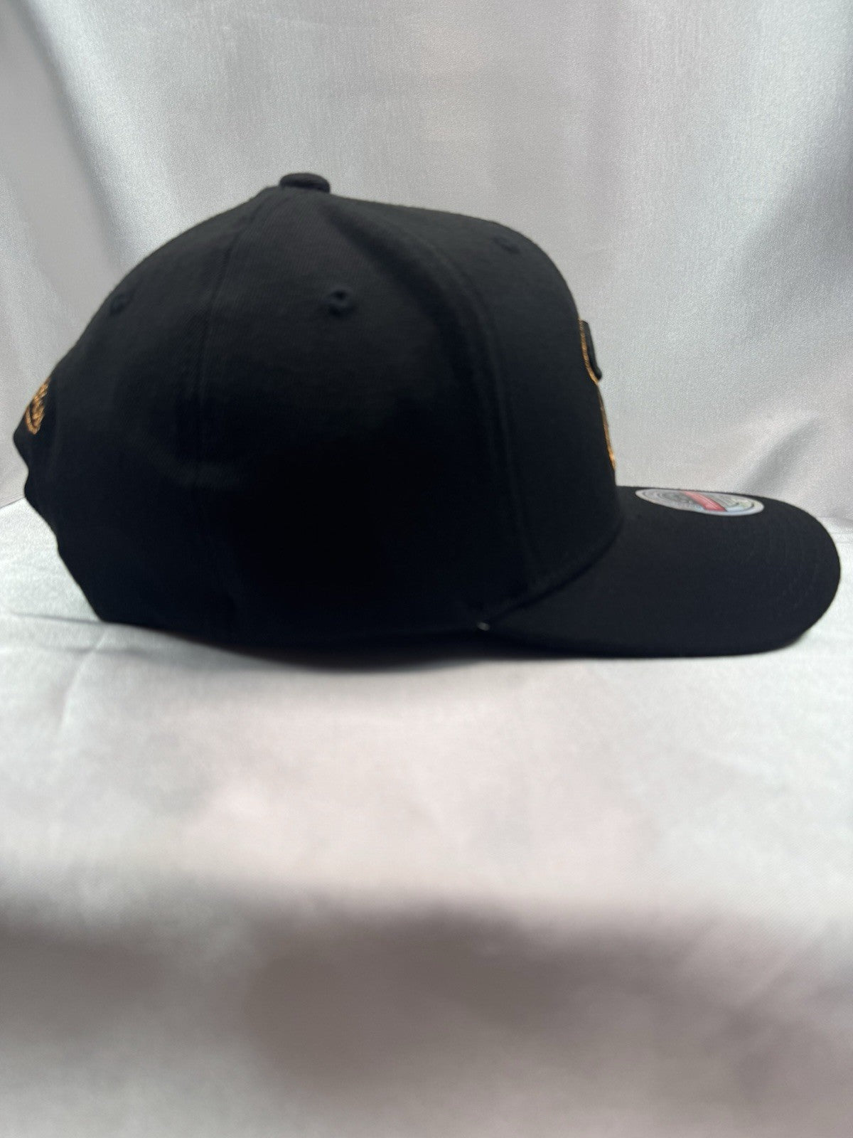 Mitchell & Ness Miami Heay Cooper Logo Red Line