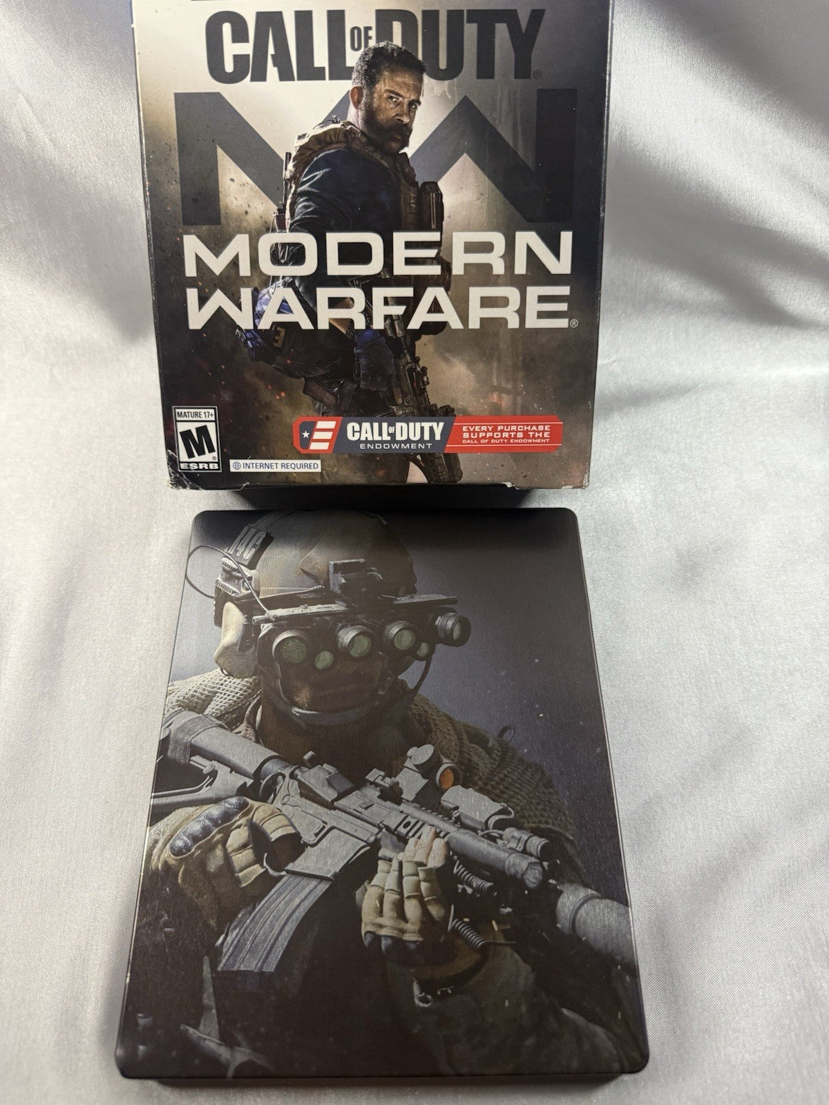 Call Of Duty Modern Warfare Precision Edition - PS4 - Used