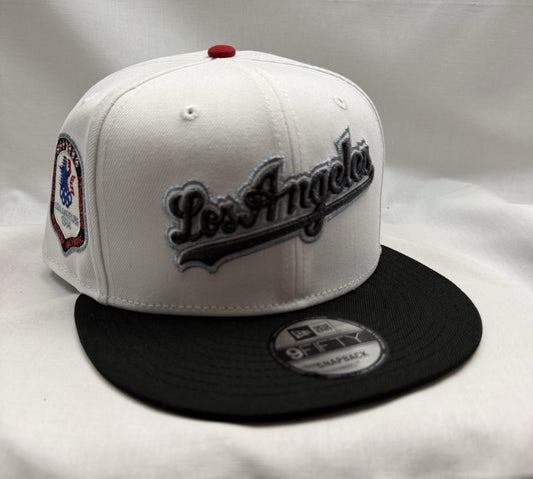New Era 9Fifty White Script Los Angeles Dodgers Adjustable Snapback