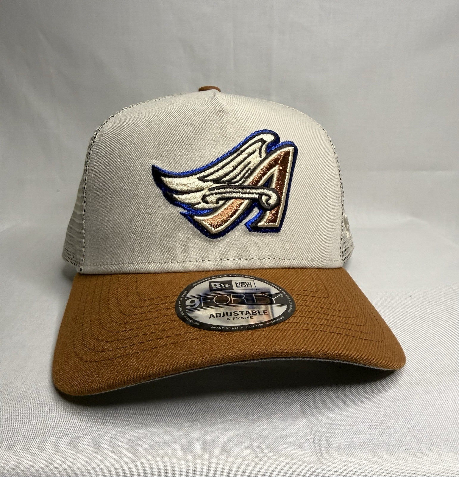 New Era 9FORTY A-Frame Los Angeles Angels Trucker Snapback Hat Stone Brown Mesh