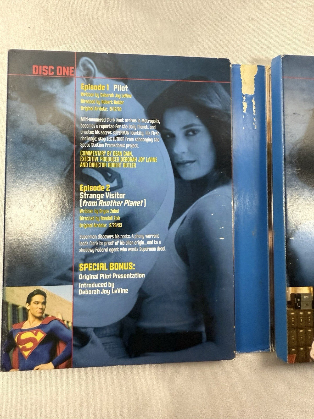 Lois & Clark: The New Adventures of Superman: Season 1 - DVD - VERY GOOD