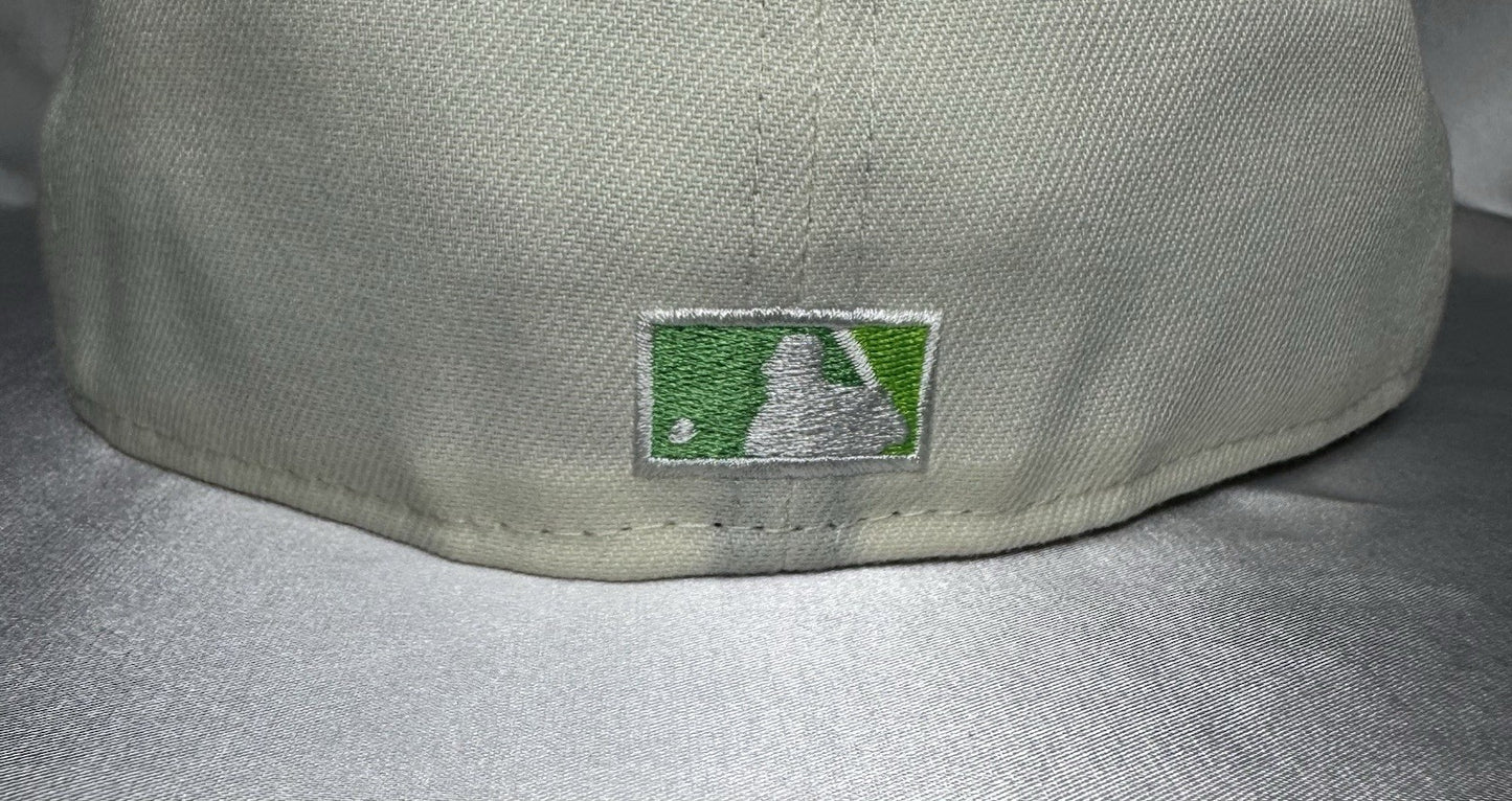 New Era 59FIFTY Boston Red Sox Fitted 7 1/4 - Brand New – Missing Gold Sticker