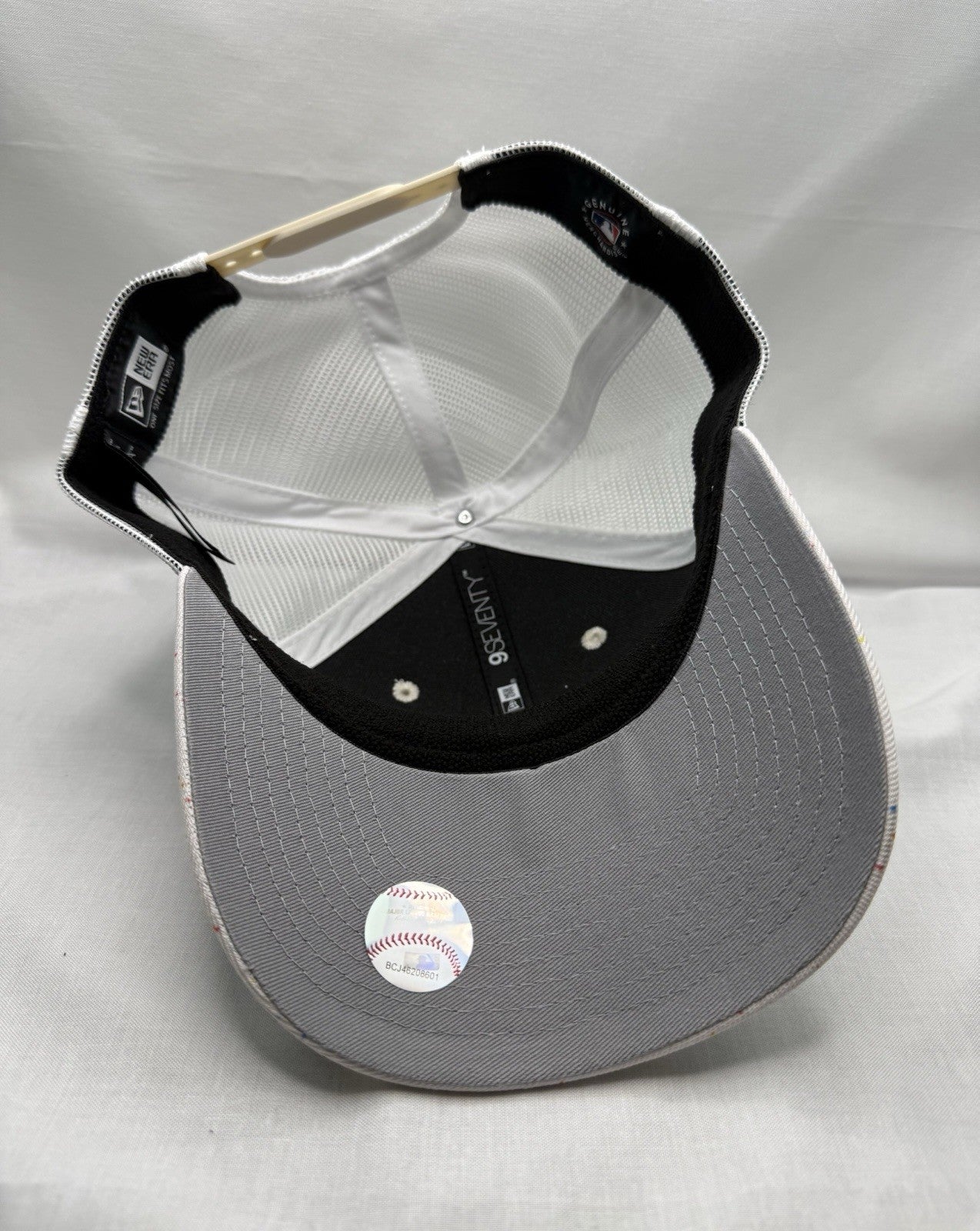 New Era 9Seventy Los Angeles Dodgers 2024 City Connect Speckle Snapback Trucker