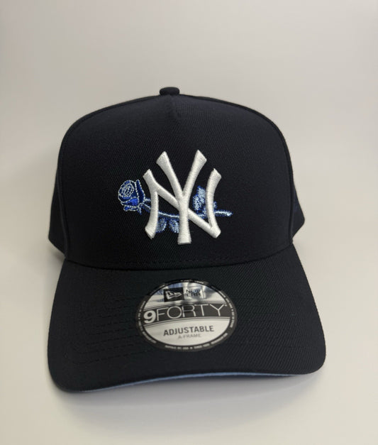 New Era 9FORTY A-Frame New York Yankees “Rose” 🌹 Light Blue UV Snapback – Navy