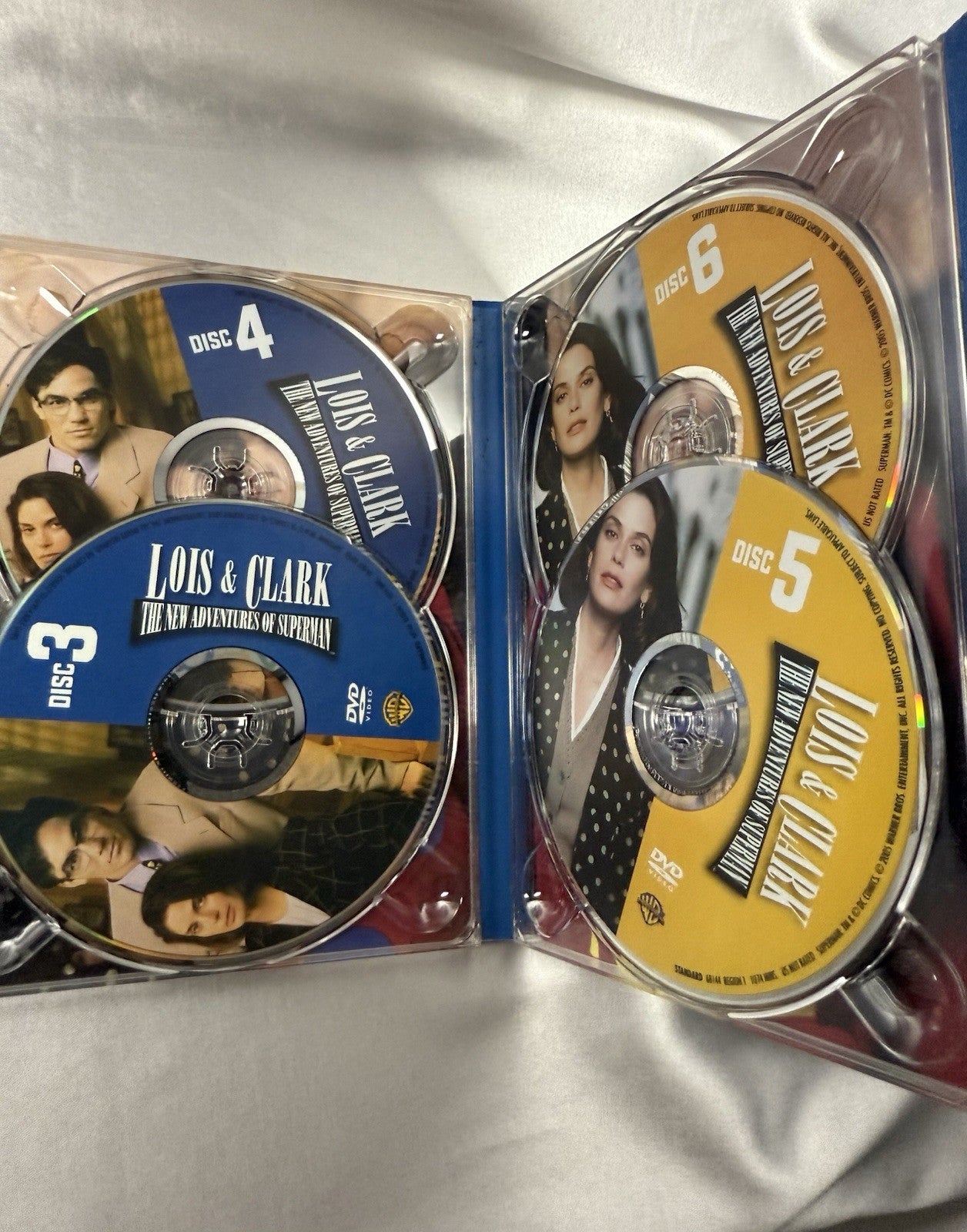 Lois & Clark: The New Adventures of Superman: Season 1 - DVD - VERY GOOD
