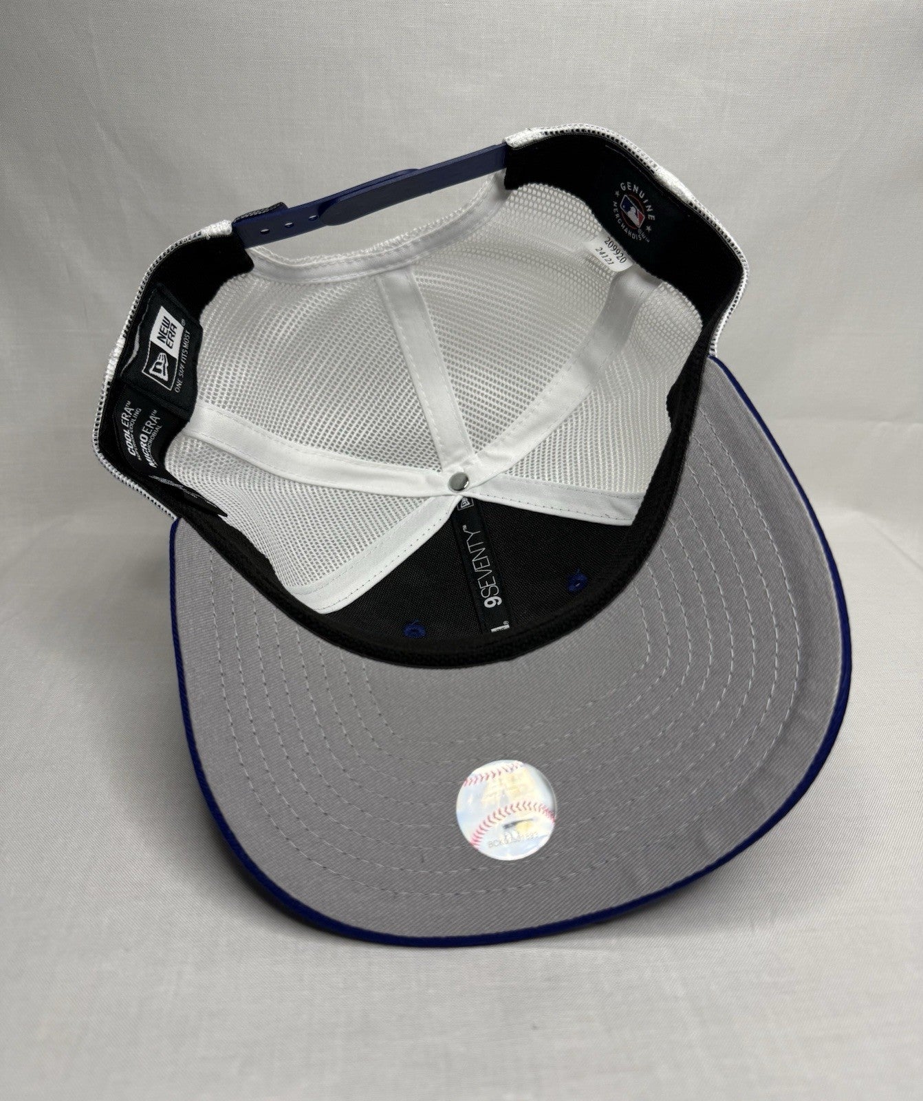 New Era 9SEVENTY Los Angeles Dodgers Trucker Snapback Hat Royal White Mesh