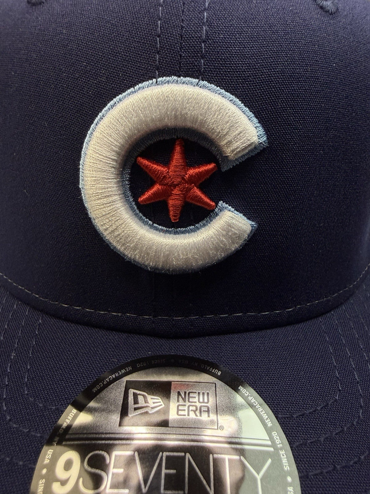 New Era 9Seventy Chicago Cubs “2021 City Connect” Snapback Navy/White