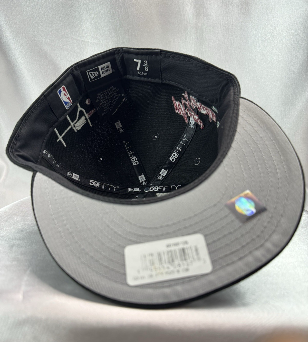 New Era 59FIFTY Miami Heat Fitted 7 3/8 - Brand New – Missing Gold Sticker