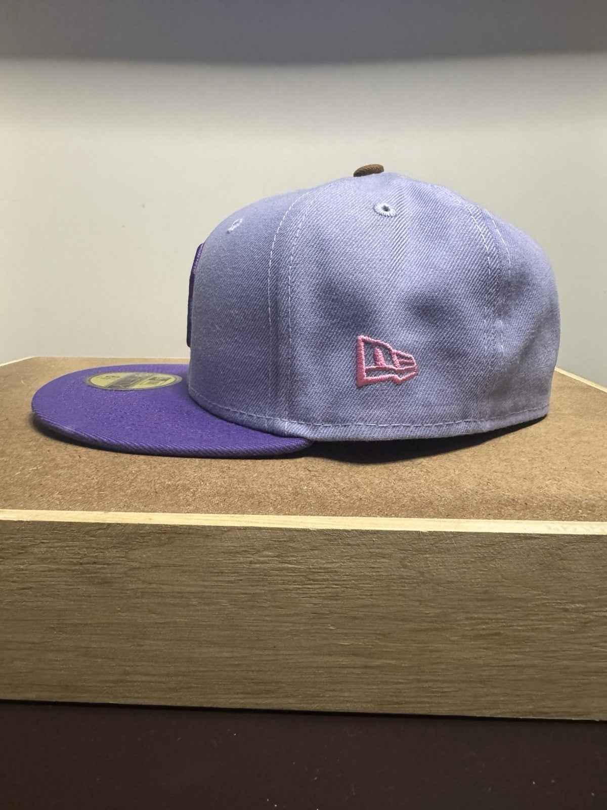 Lids HD x MLB New Era 59FIFTY Boston Red Sox Bunny Hop 2022 Fitted 6 7/8