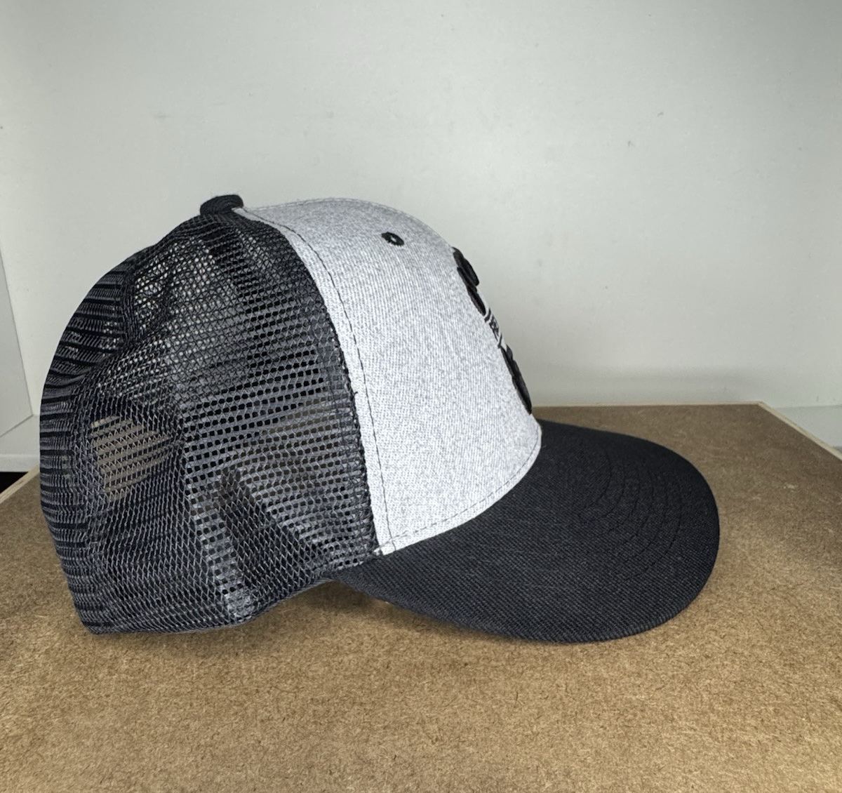 Freedom Beard Trucker Hat – Gray & Black