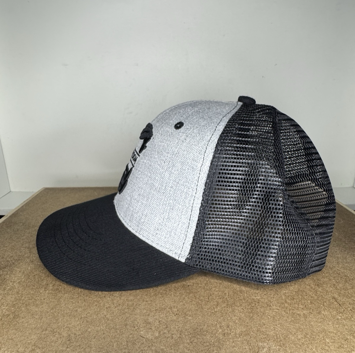 Freedom Beard Trucker Hat – Gray & Black
