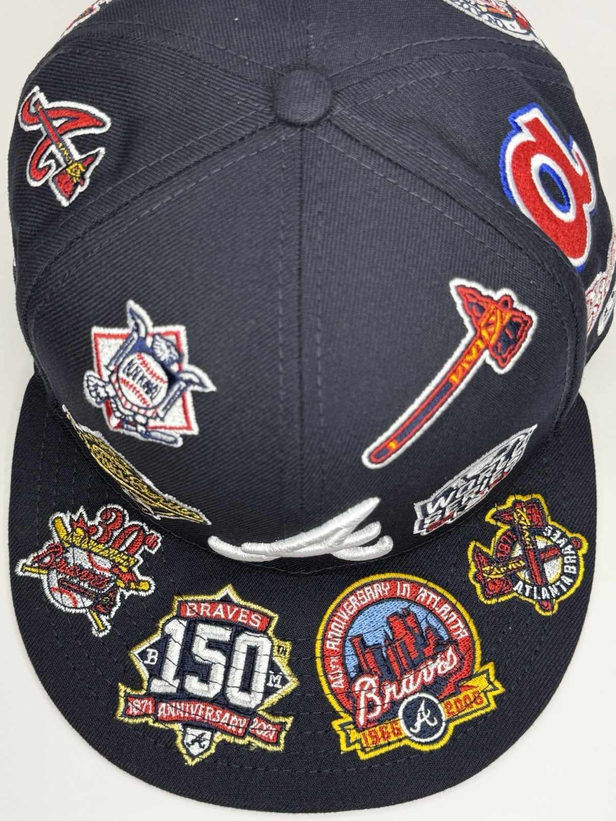 New Era 59FIFTY Atlanta Braves “All Over Patch” Fitted Hat 7 3/8-Navy / Grey UV