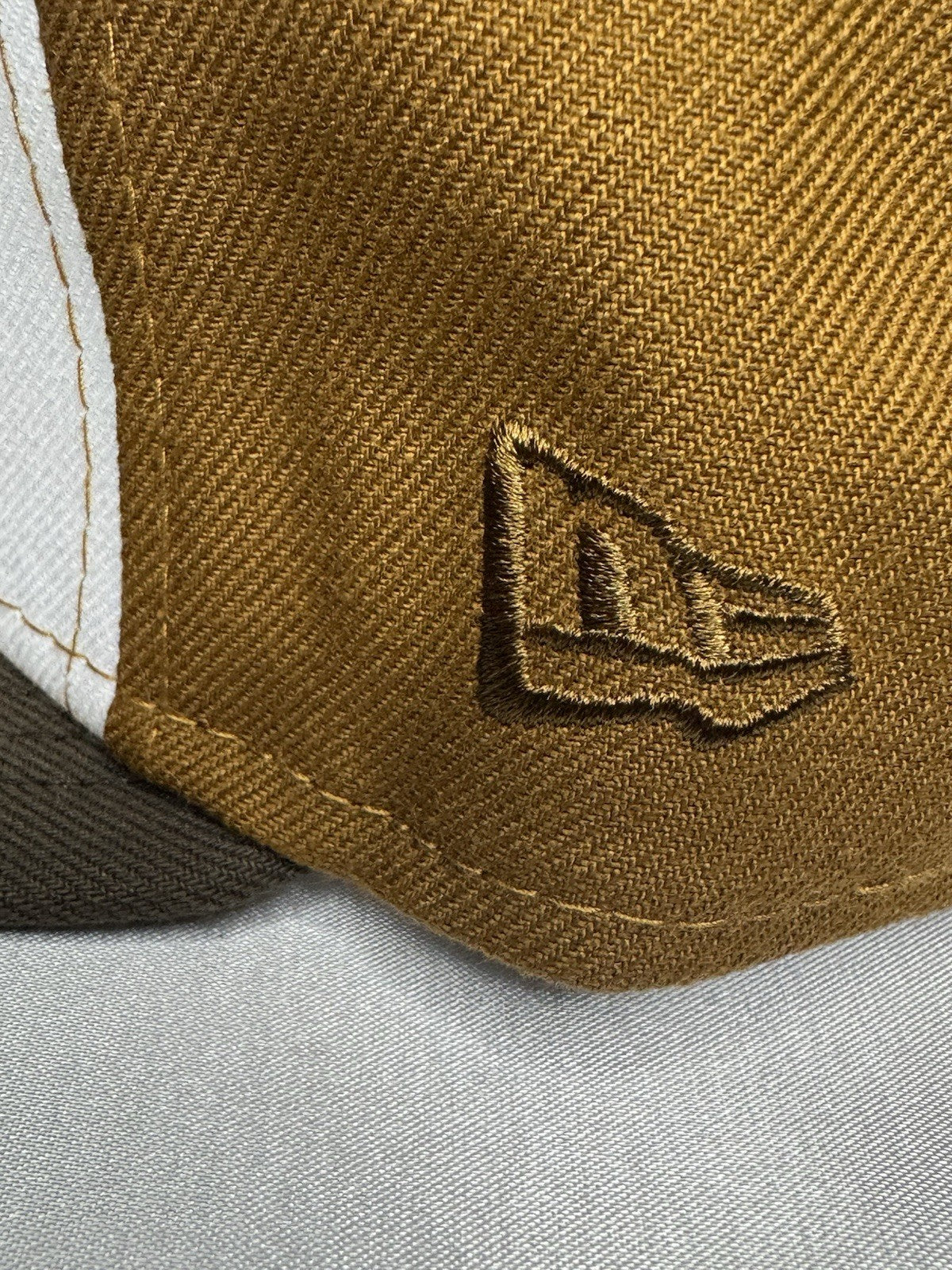 Lids HD x MLB Exclusive New Era 59FIFTY Seattle Mariners Fitted 7 3/8
