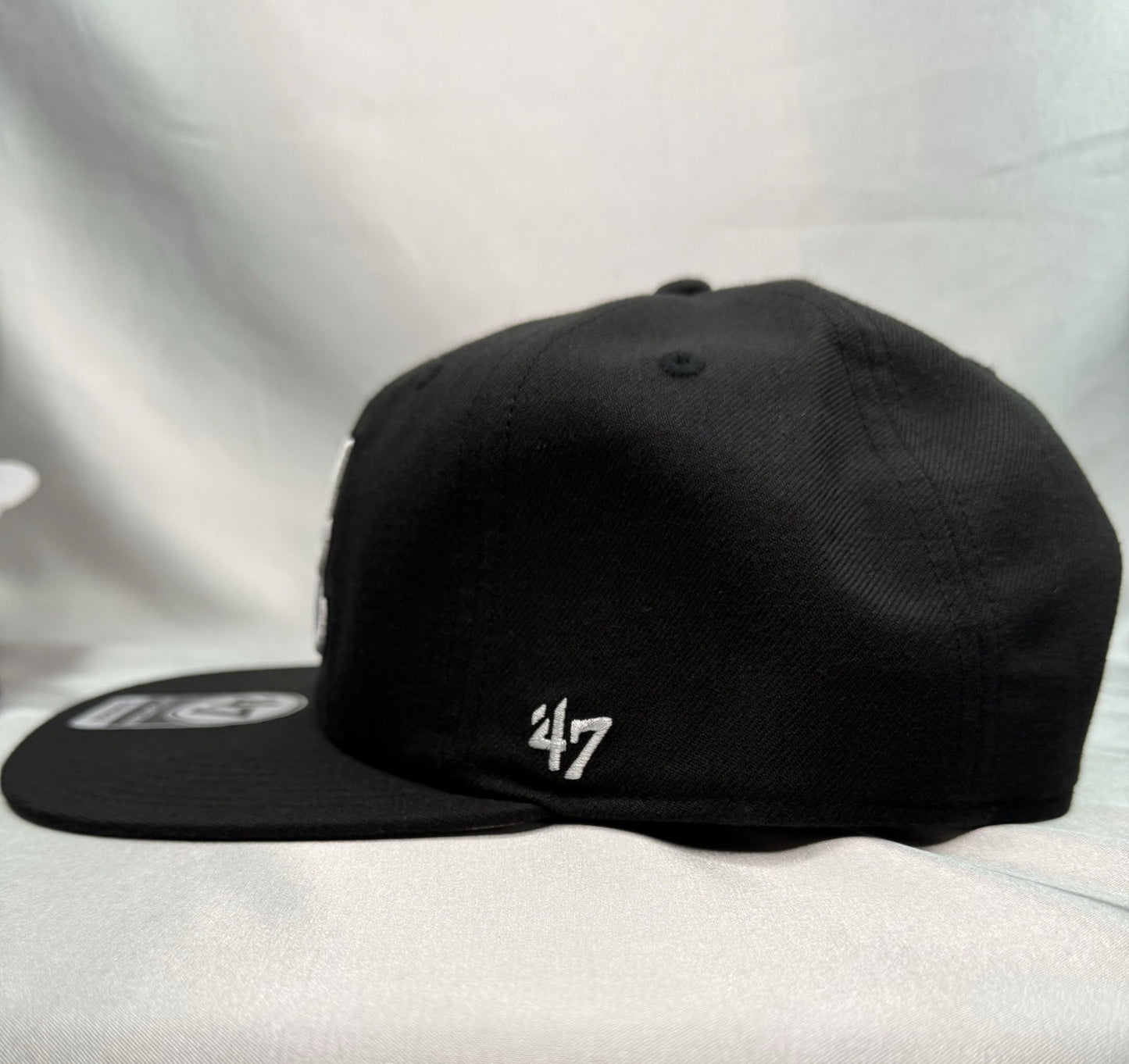 '47 Brand Black Dome Sureshot Captain Atlanta Braves Snapback Hat - Black