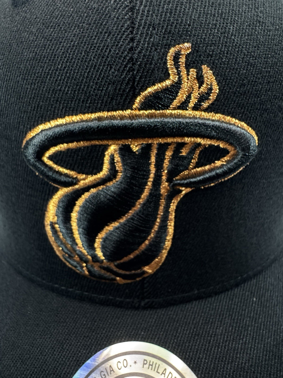 Mitchell & Ness Miami Heay Cooper Logo Red Line